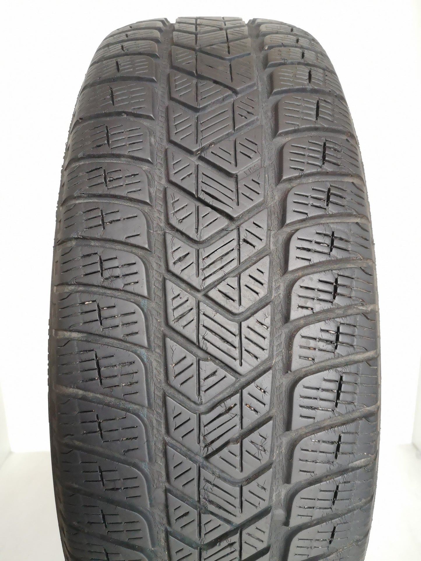 Pirelli 215/60 r17 scorpion winter art. X781