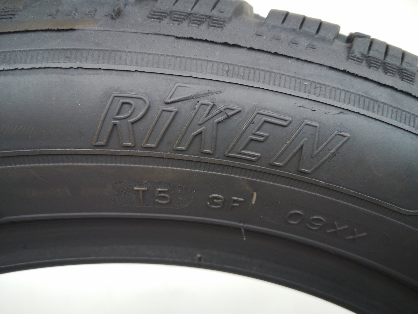 Riken 215/55 r17 snow art. X774