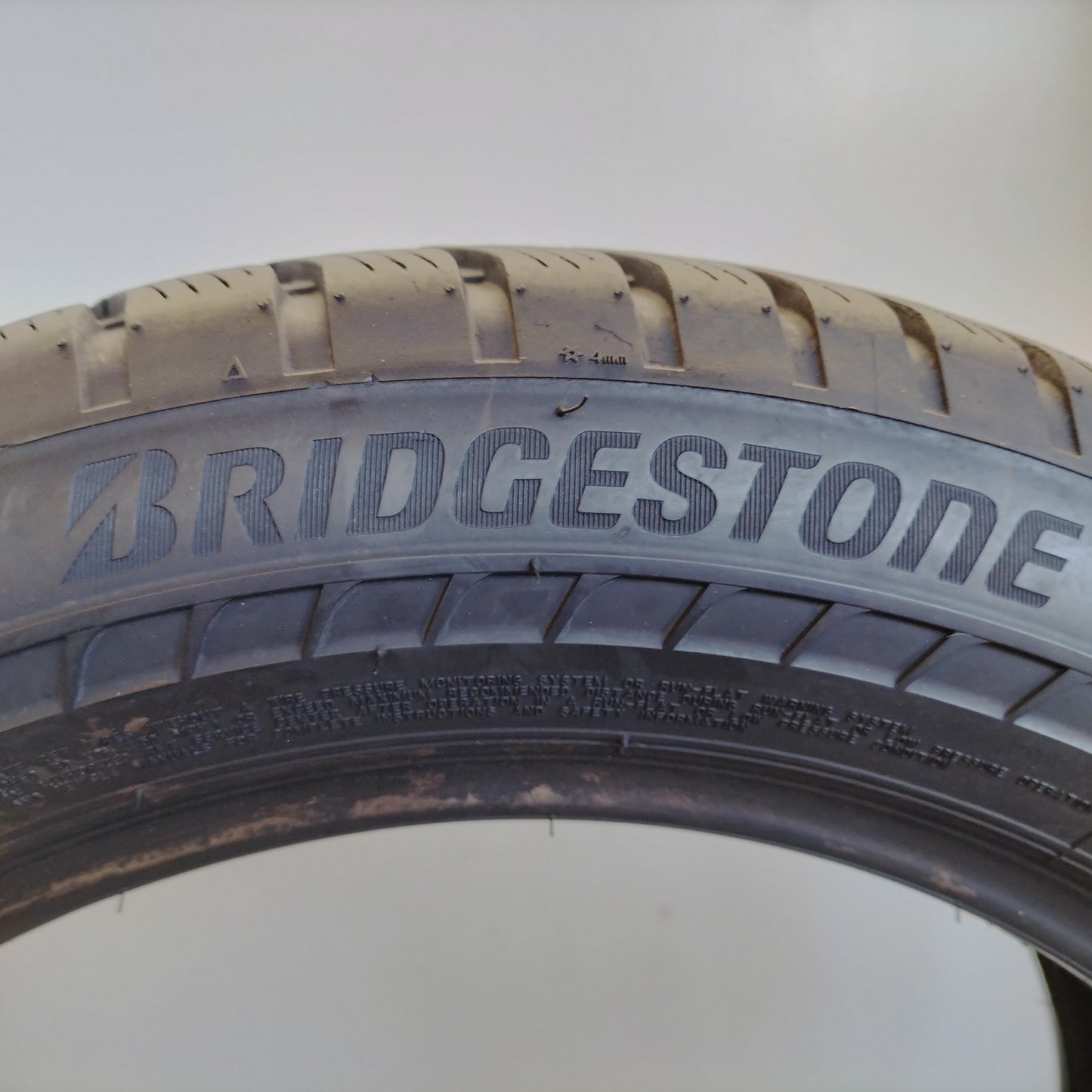 Bridgestone 205/55 r16 driveguard winter runflat art. X761