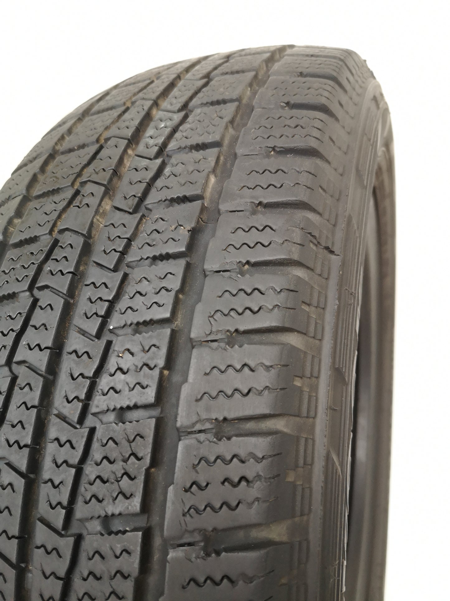 Hankook 195/60 r16 winter rw06 art. G111
