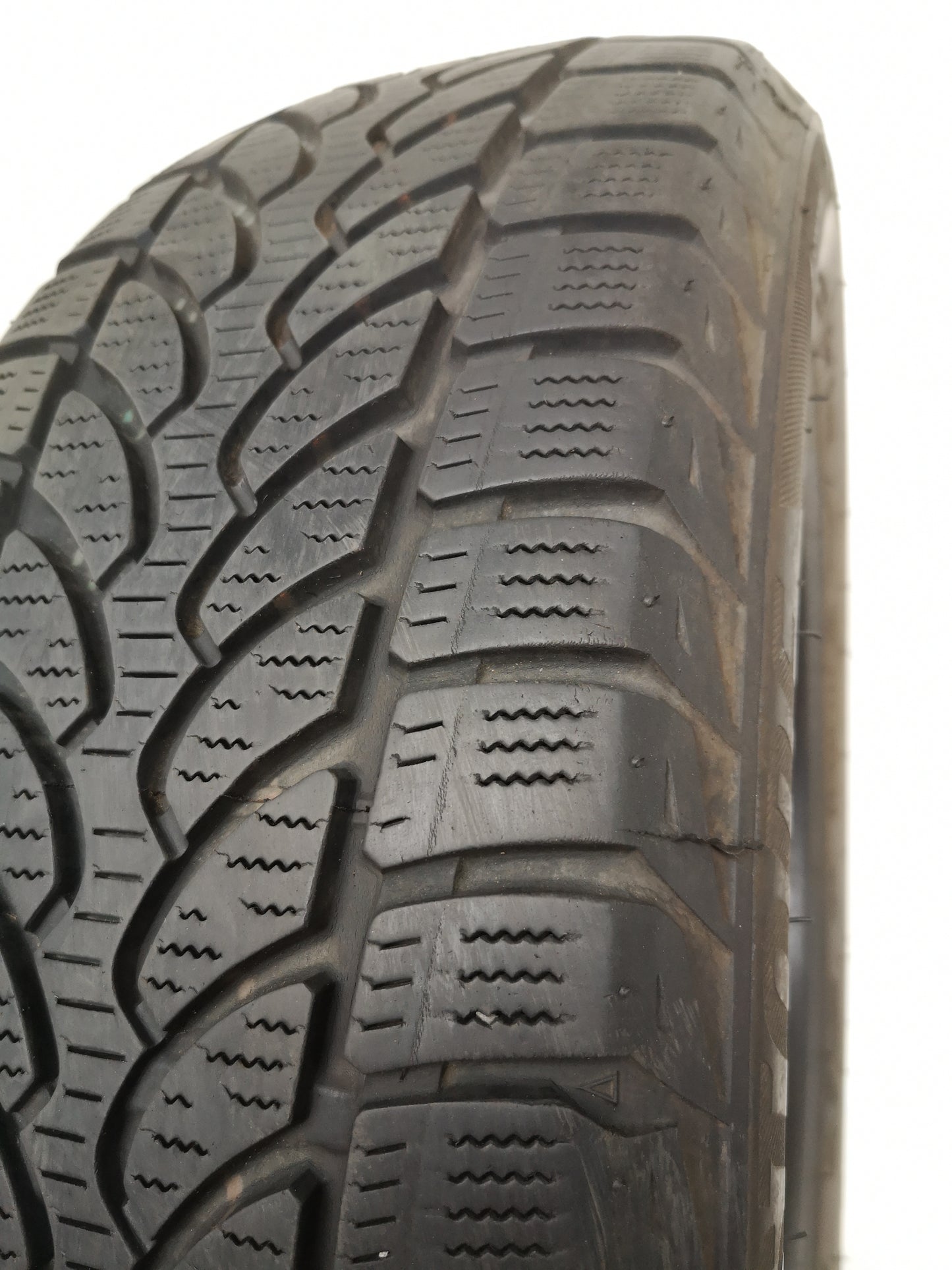 Bridgestone 195/60 r16 blizzak lm32 art. G112