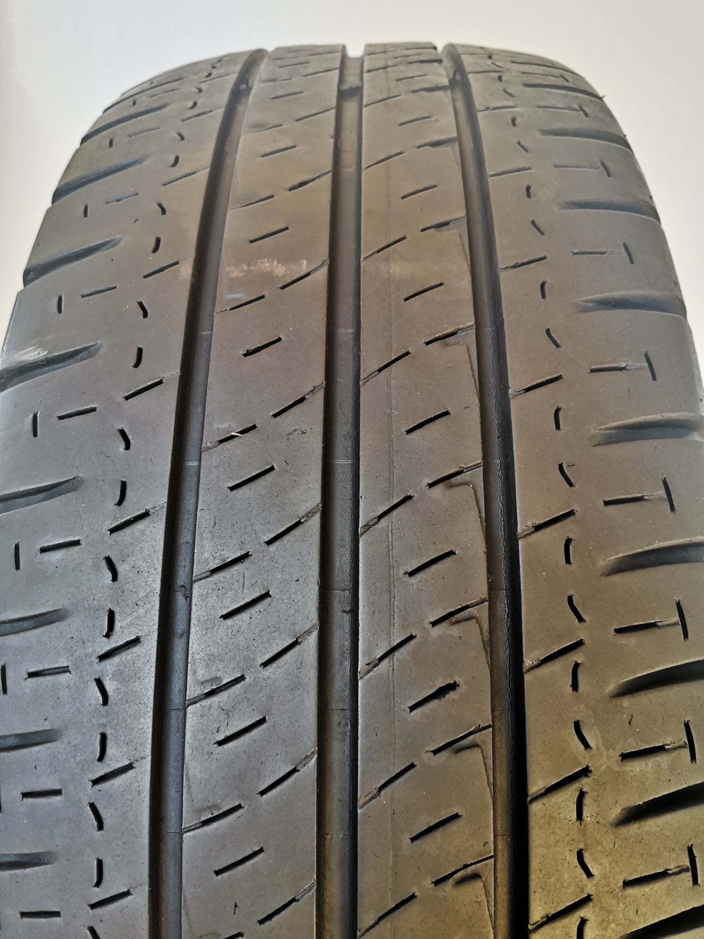Michelin 225/65 r16 agilis art. G139