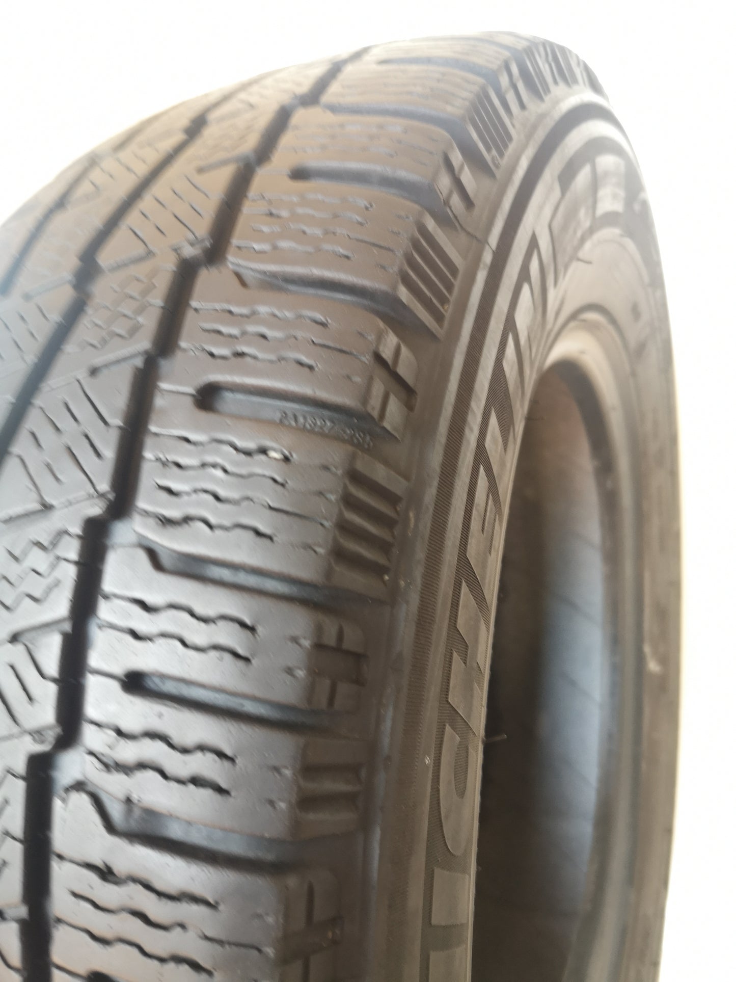 Michelin 215/70 r15 agilis alpin art. G151