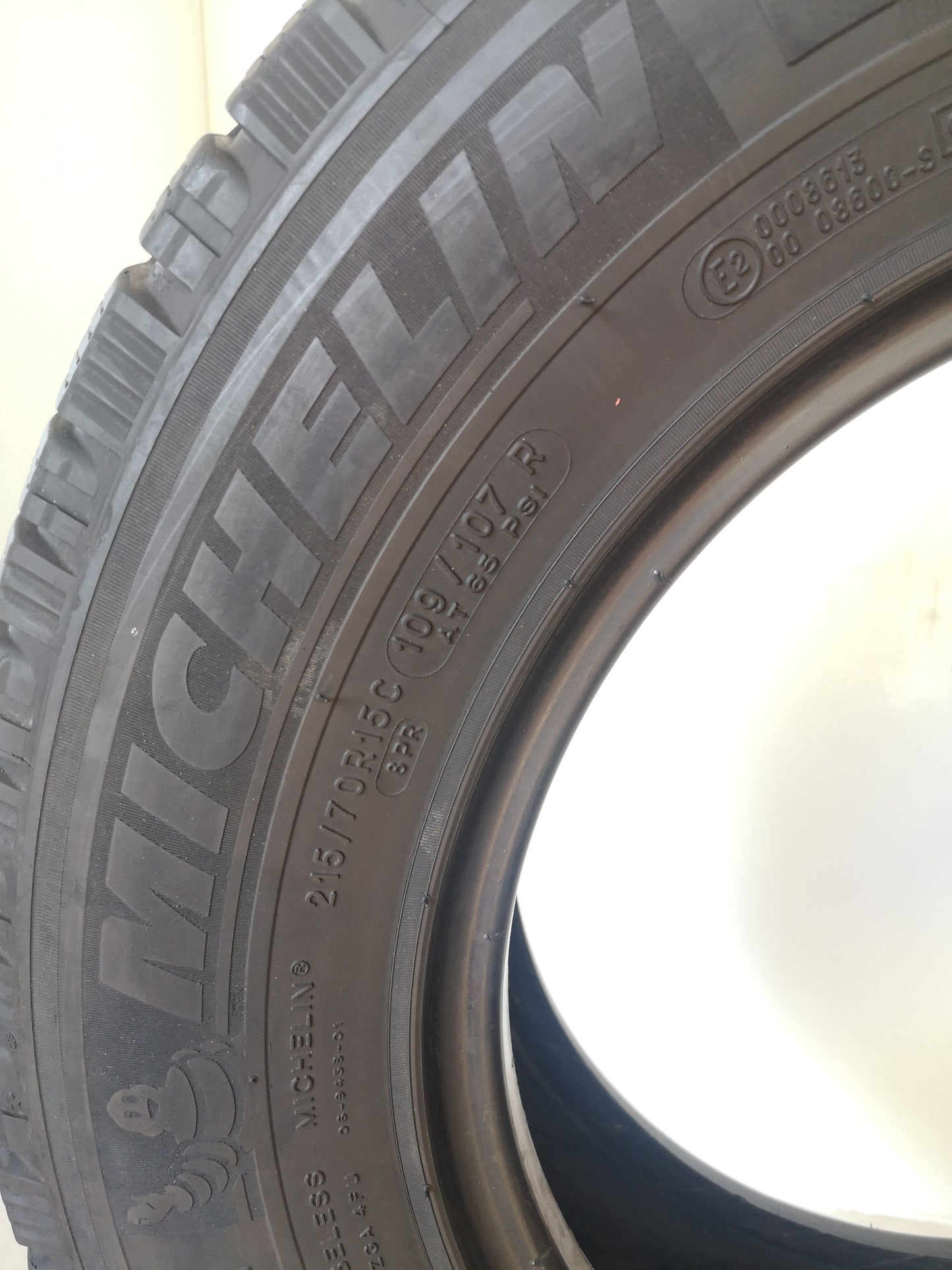 Michelin 215/70 r15 agilis alpin art. G151