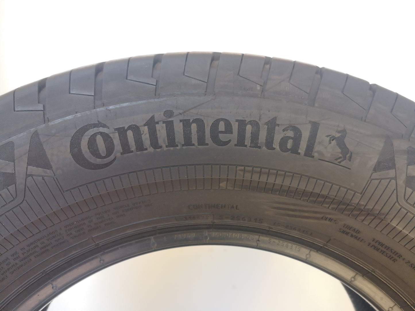 Continental 215/70 r15 vancocontact eco art. G153