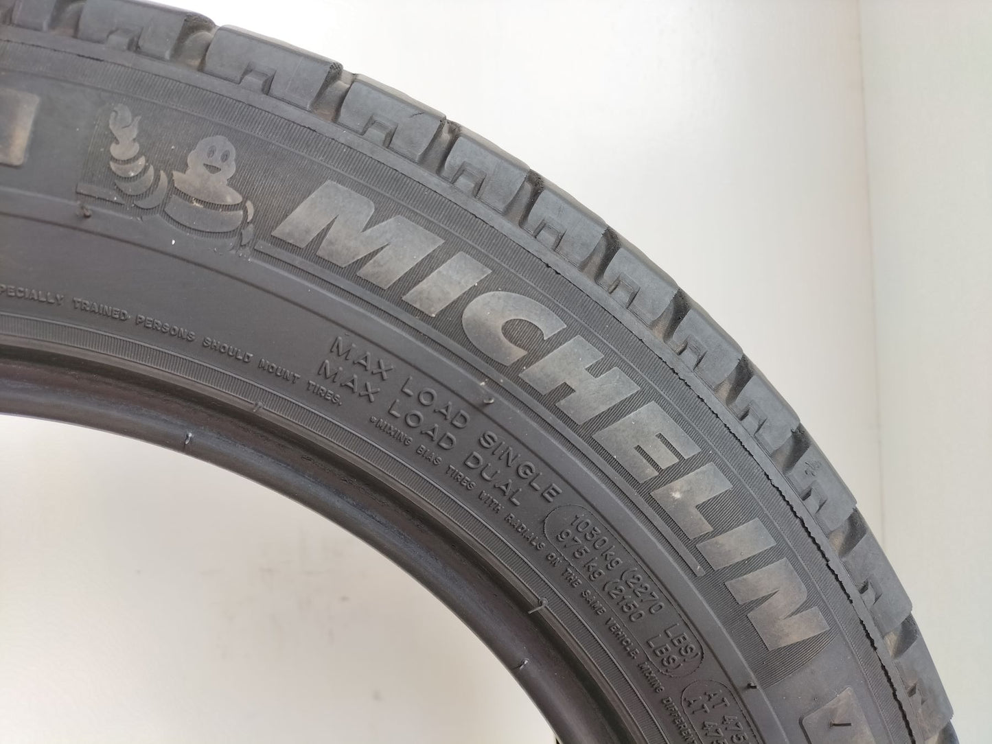 Michelin 215/60 r17 agilis art. G160