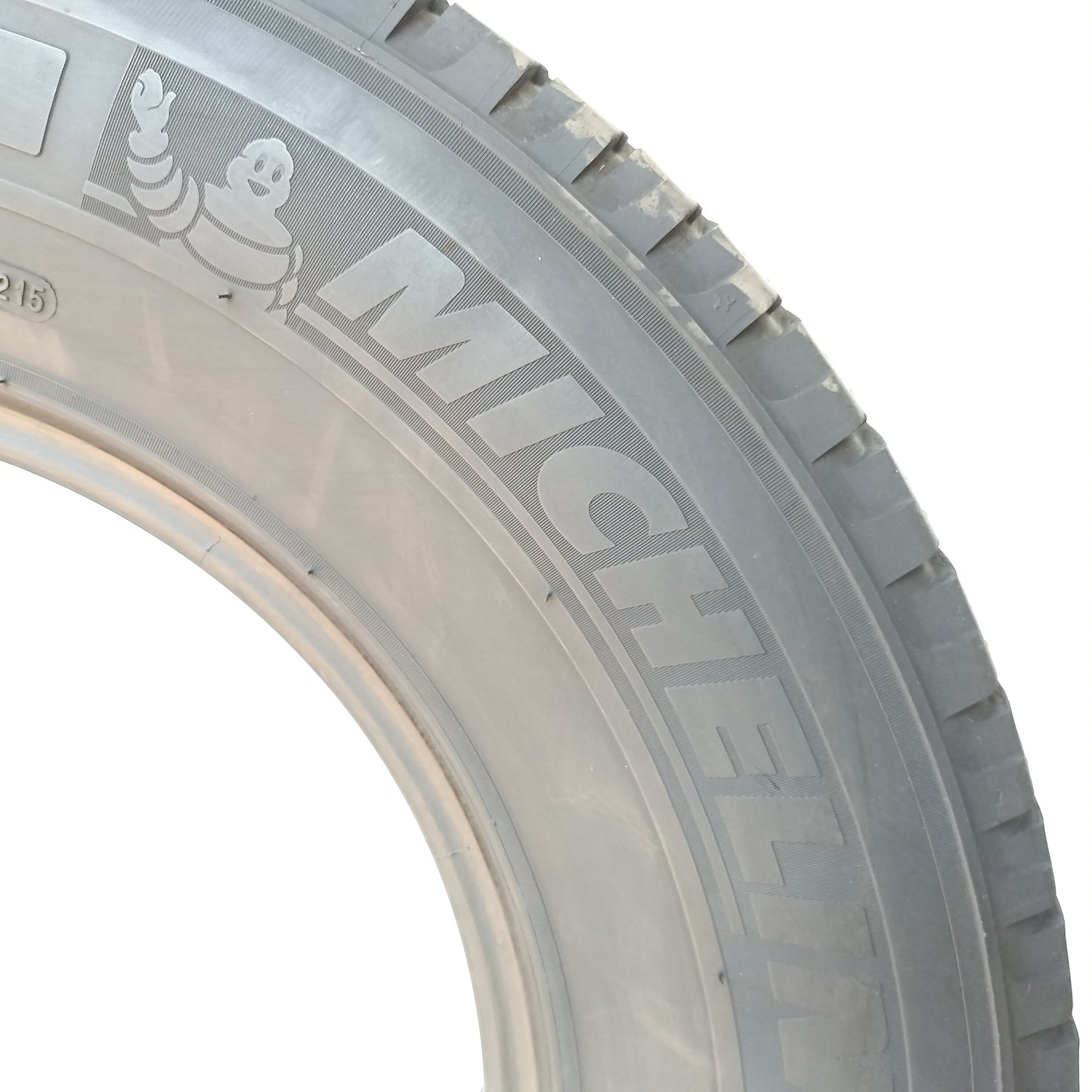 Michelin 225/75r16 camping agilis art. G176