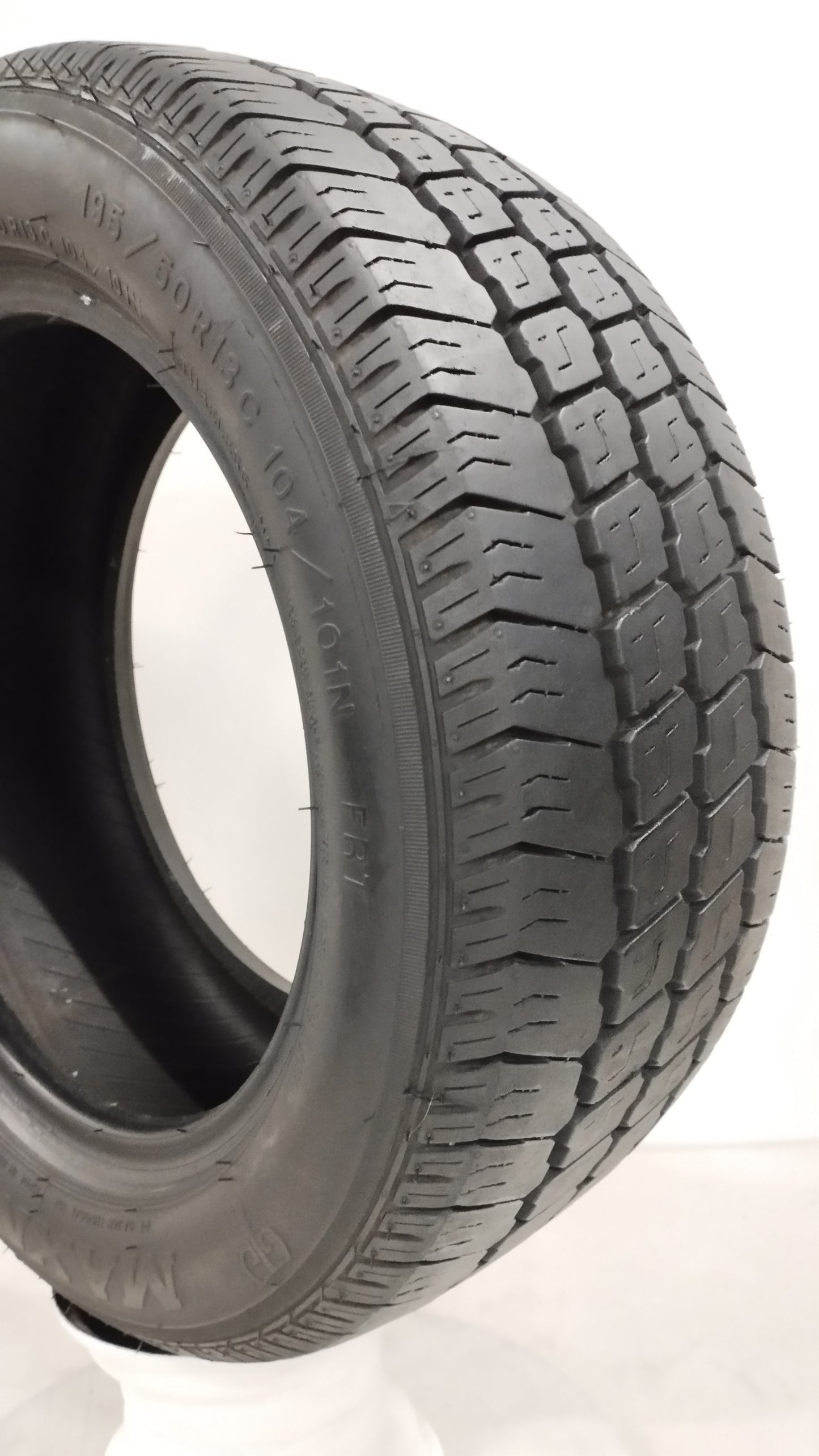 Maxmiller 195/50 r13 steelbelted art. G18
