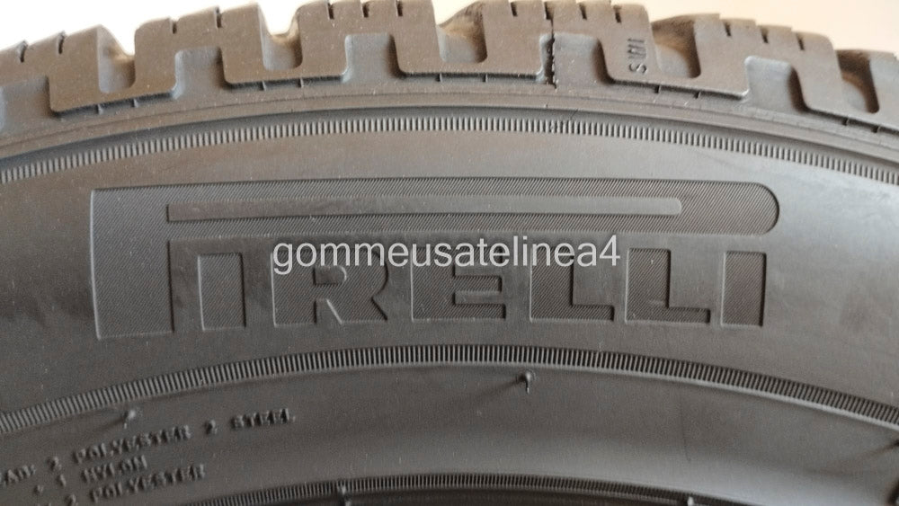 Pirelli 195/60 r16 c. Carrier winter art. G205