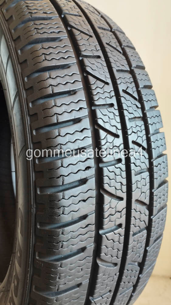 Pirelli 195/60 r16 c. Carrier winter art. G207