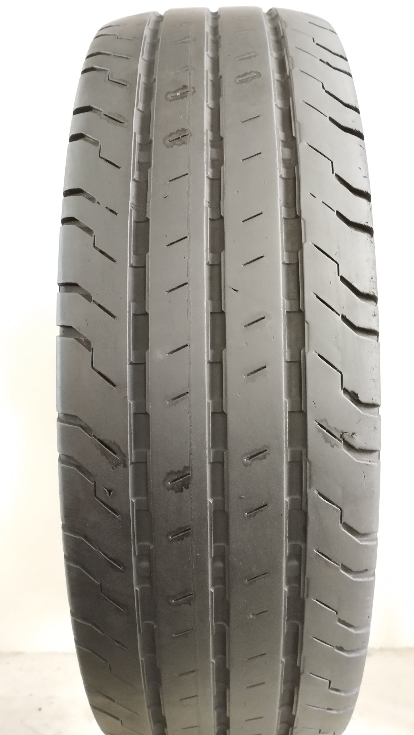 continental 215/75 R16 C. contivancontact 100 Art. G240