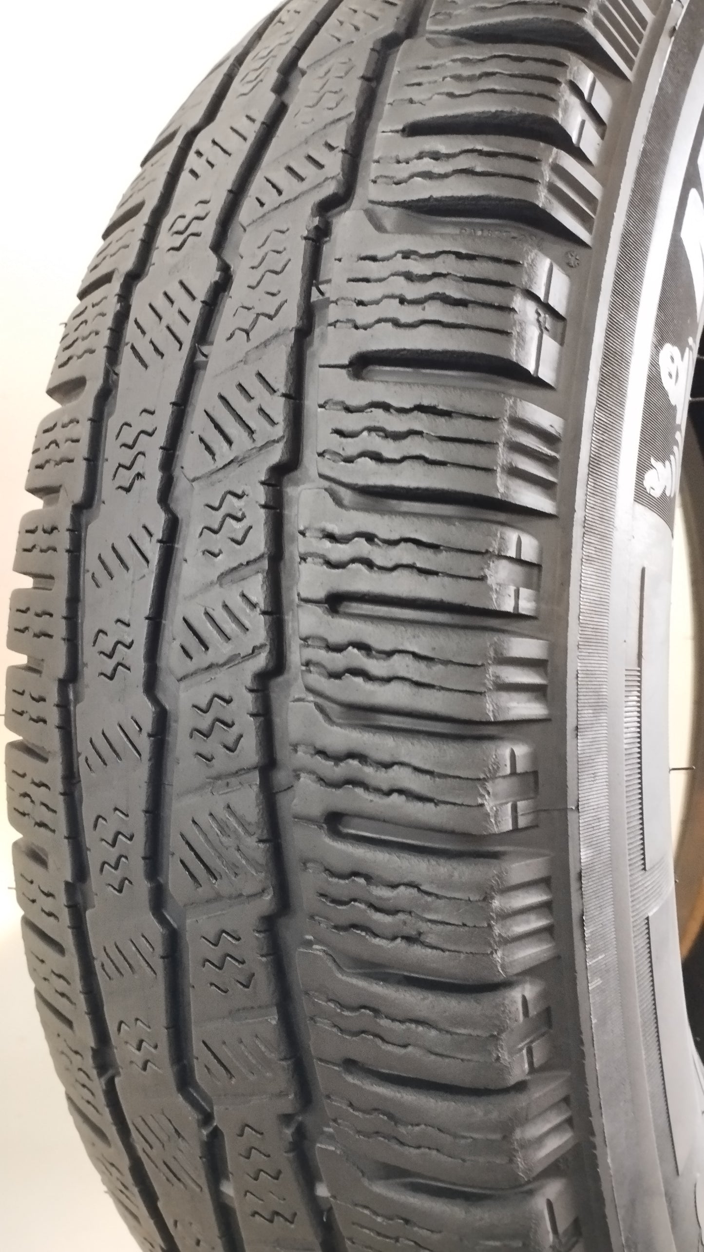 Michelin 215/75 r16 alpin agilis art. G244
