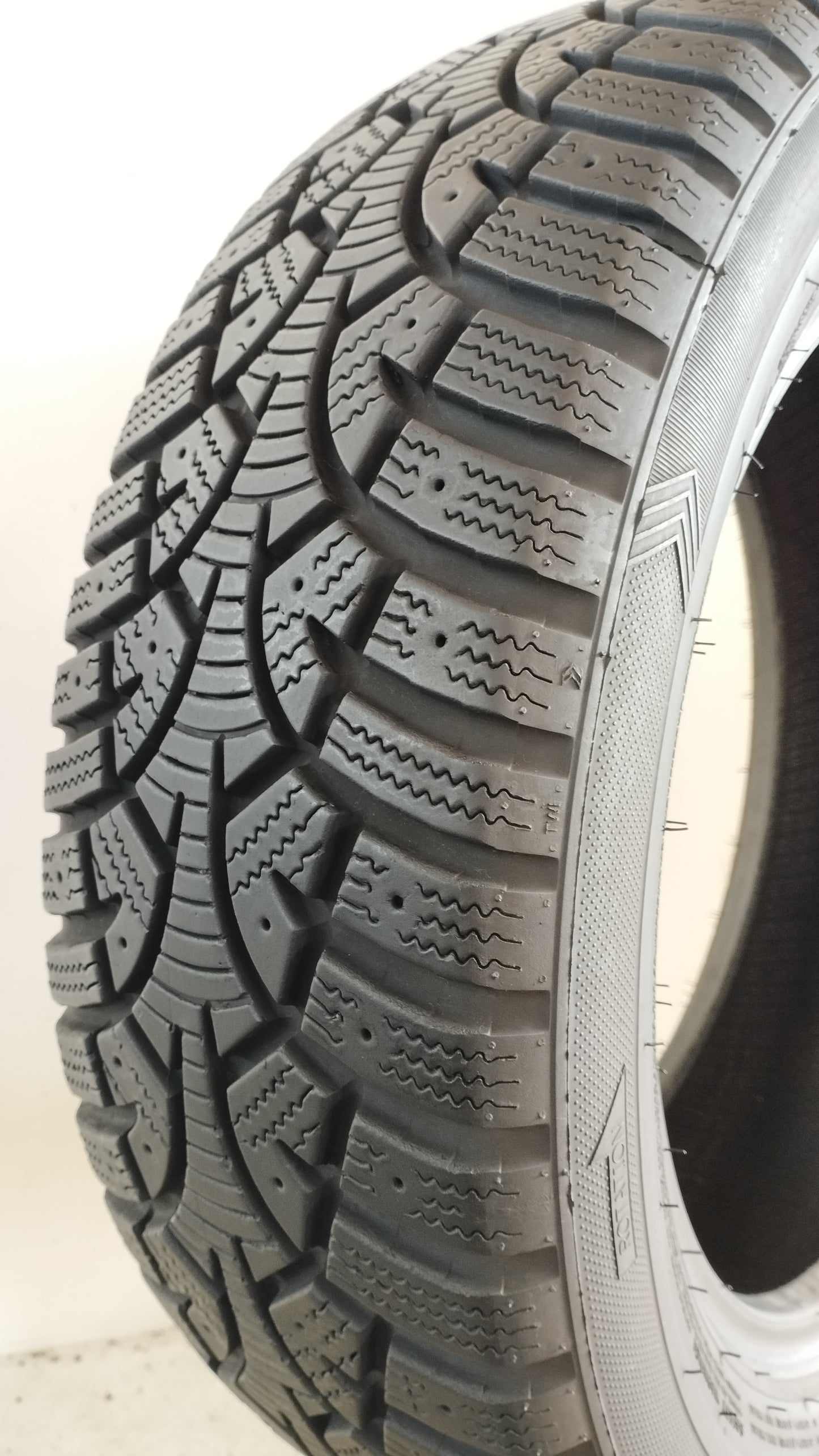 Wanly 195/60 r16 c. Winter challanger art. G2