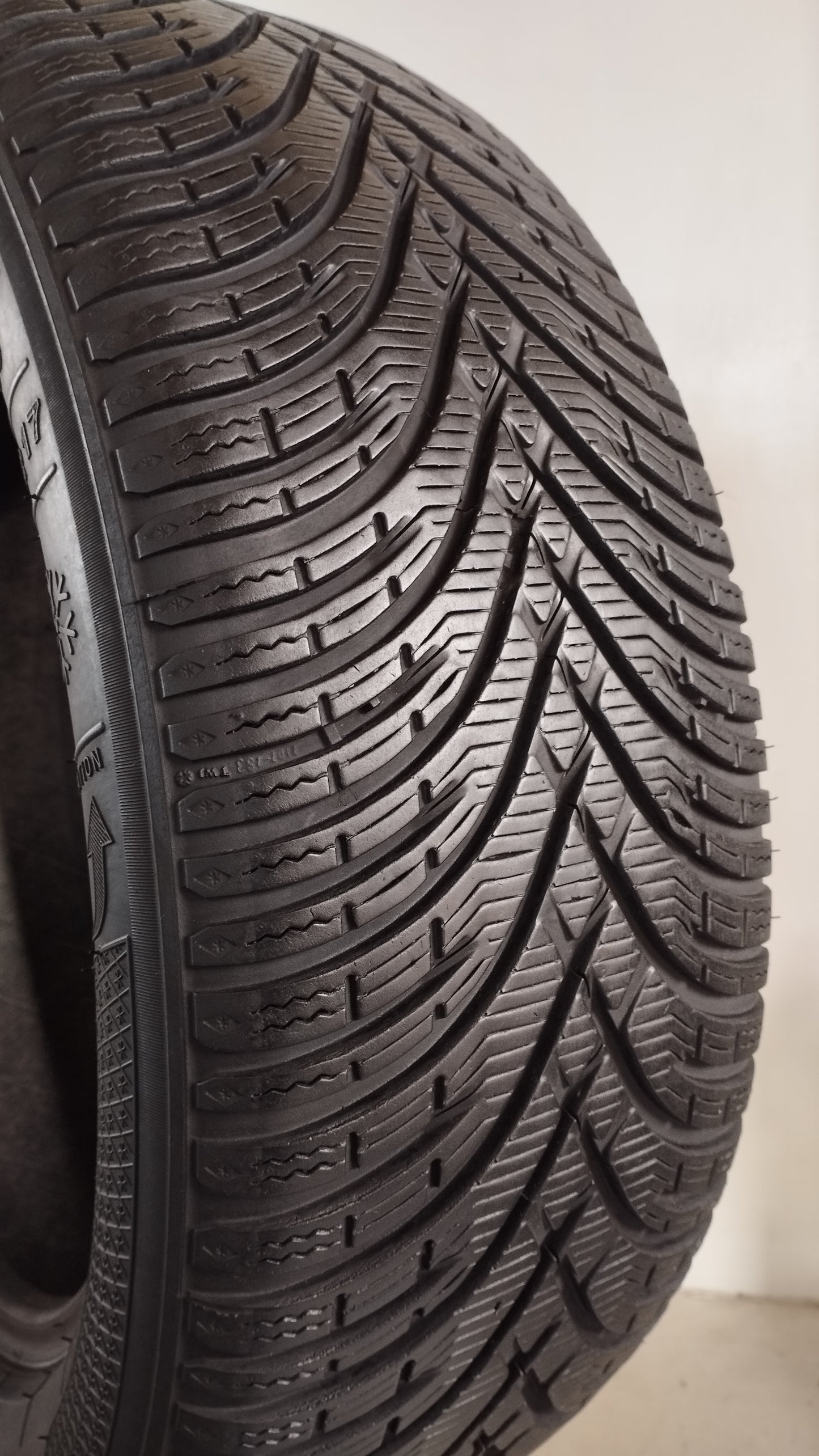 Klrber 215/55 r17 krisalp hp3 art. X7
