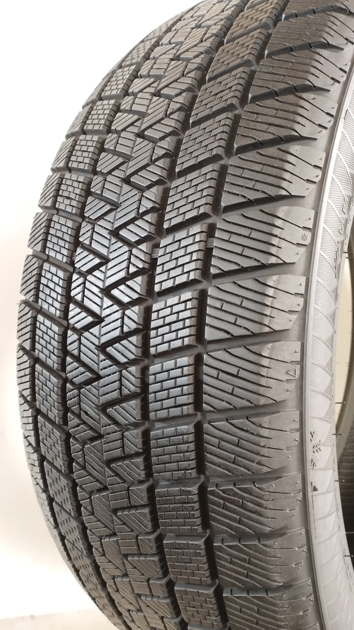 Gripmax 255/45 r20 staturewinter art. X12