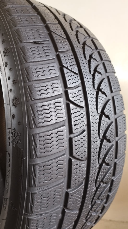 Starmaxx 225/45 r17 w850 ice gripper art. X19