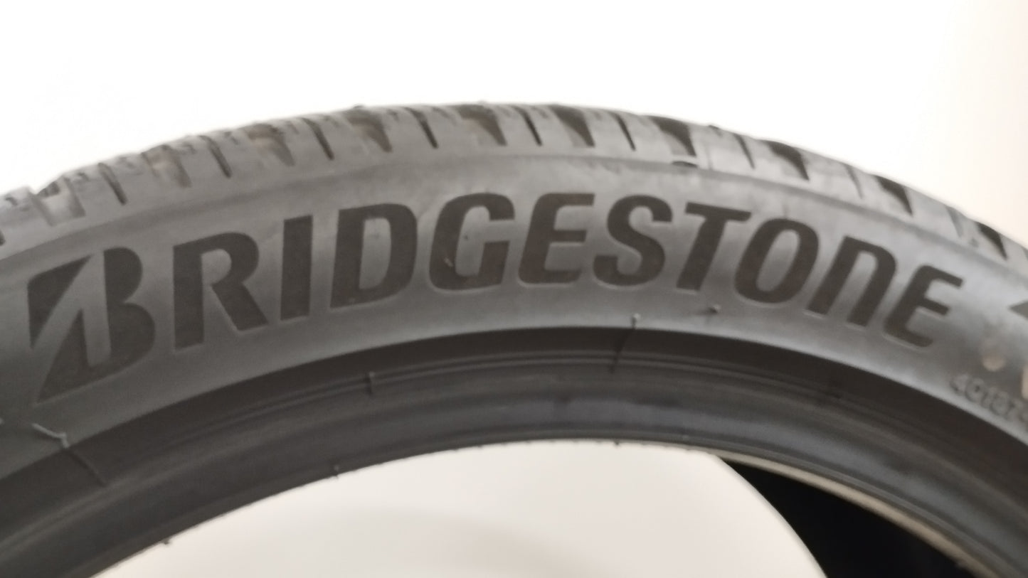 Bridgestone 225/45 r18 lm005 blizzak art. X231