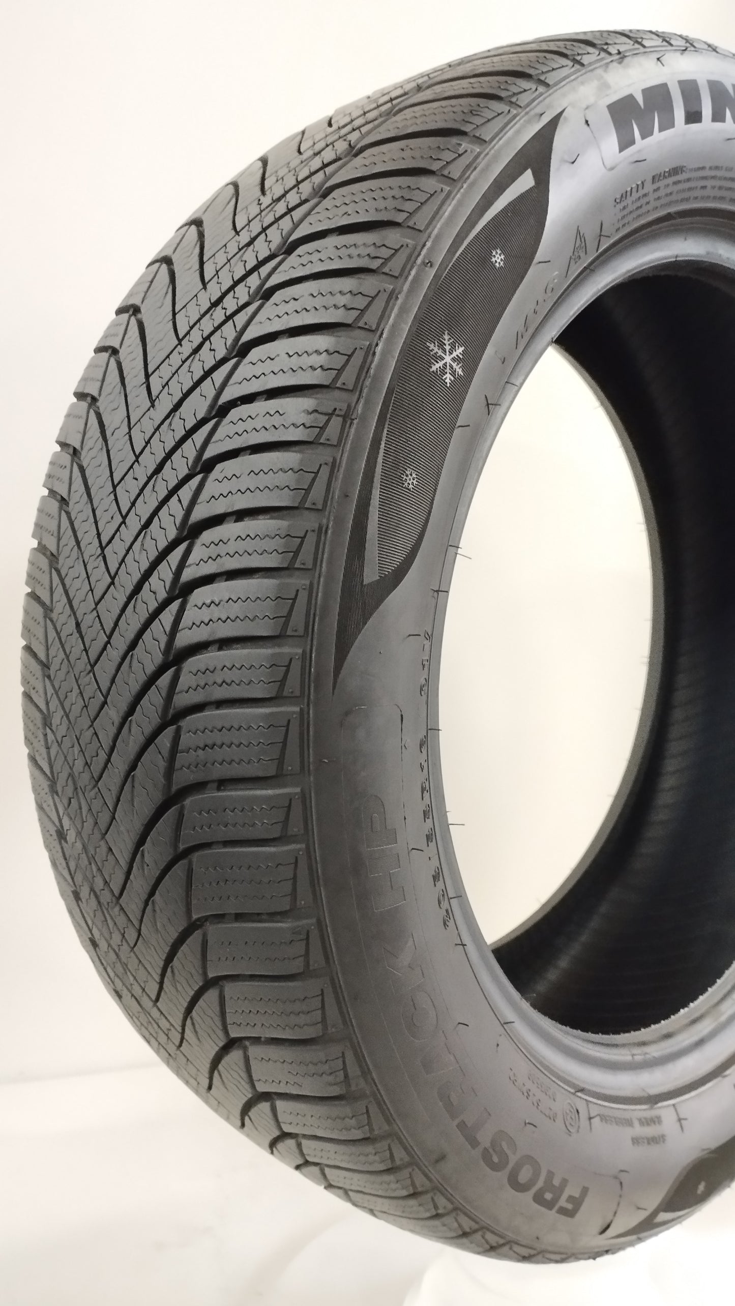 Minerva 205/55 r16 frostrack hp art. X234