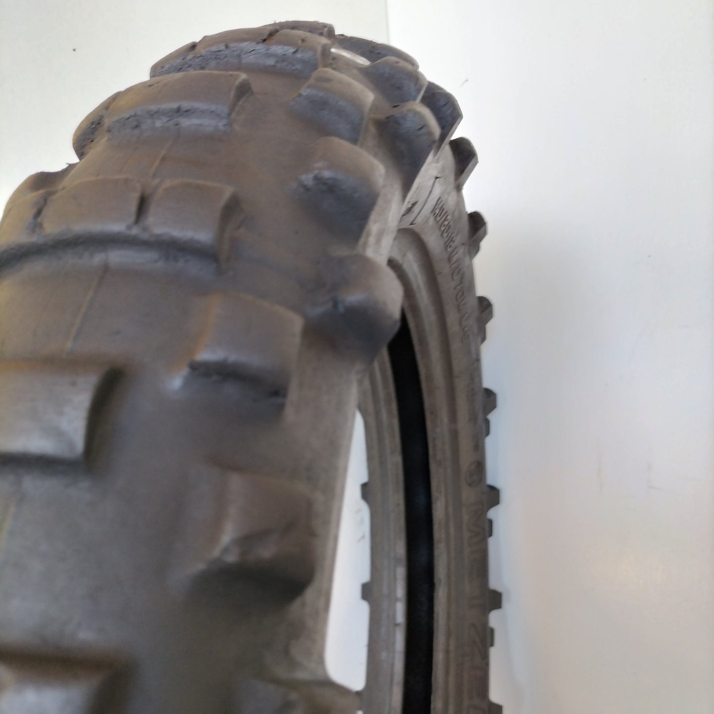 Metzeler 140/80r18 extreme 6 days f.im art. M309