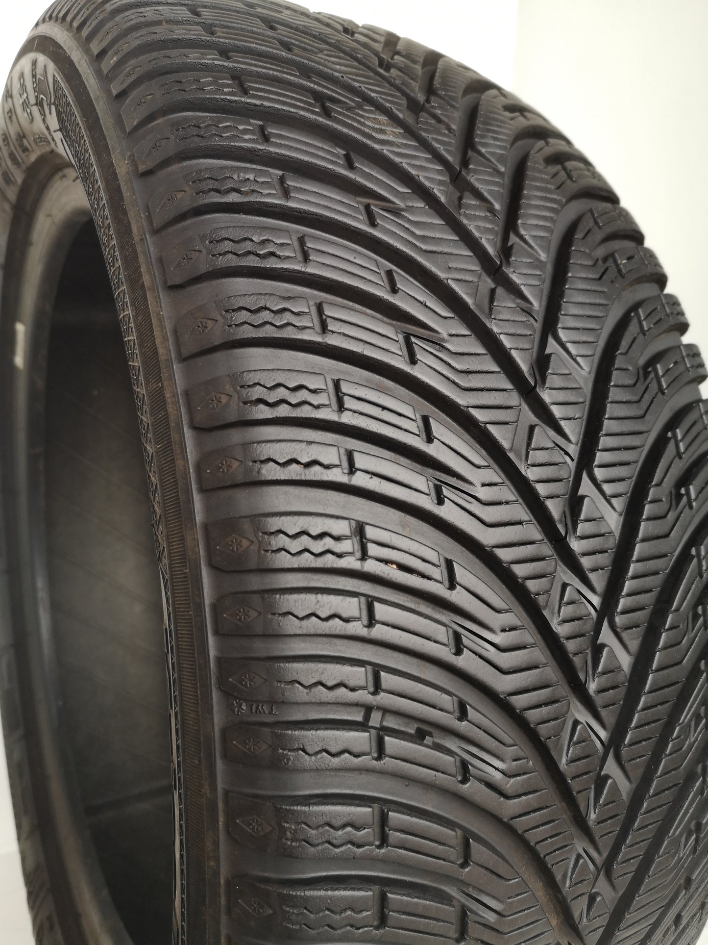 Kleber 215/50 r 17 krisalp hp3 art. X992