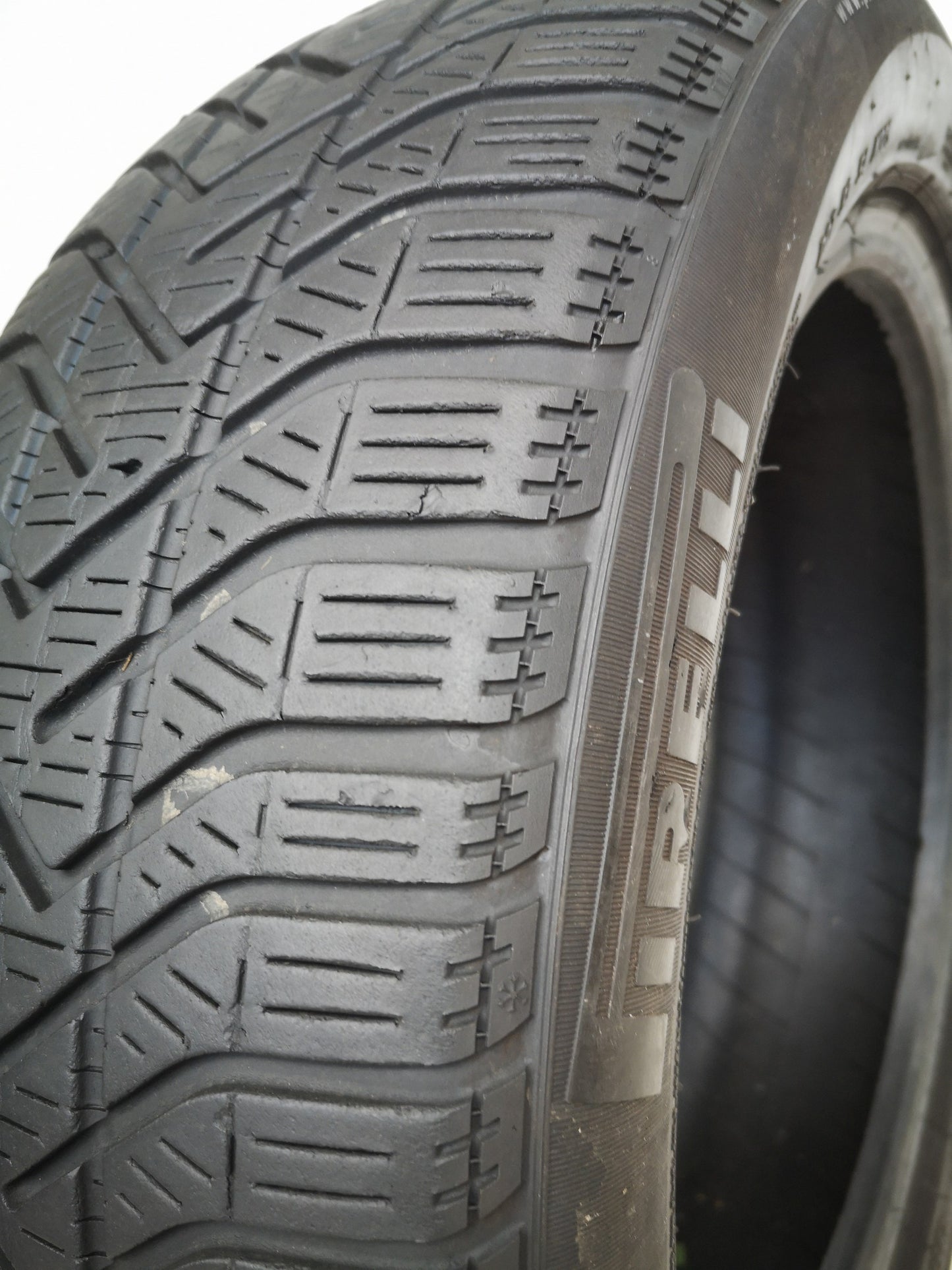 Pirelli 195/55 r16 snowcontrol art. X102