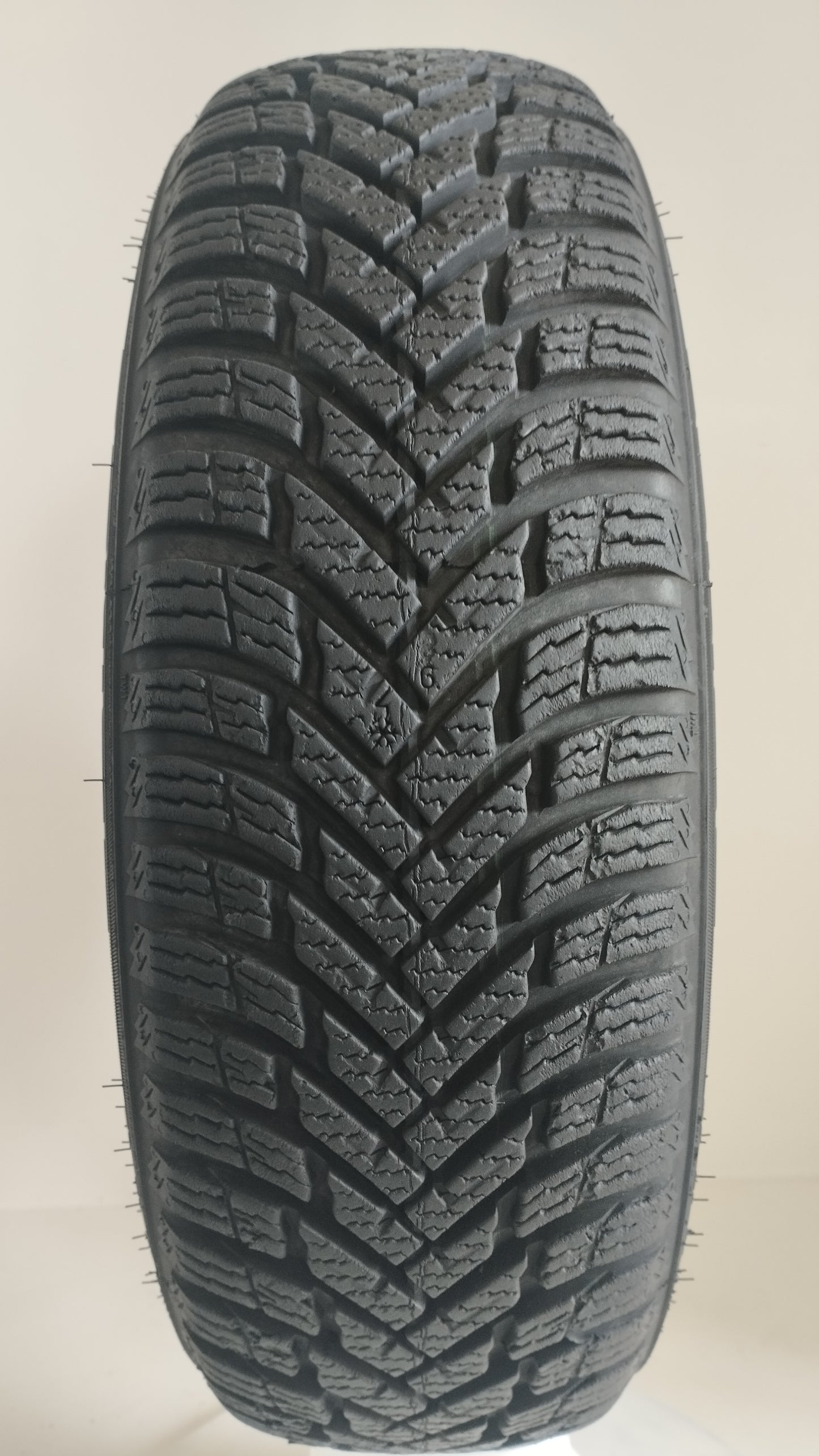 Nokian 155/65 r14 weatherproof art. X210