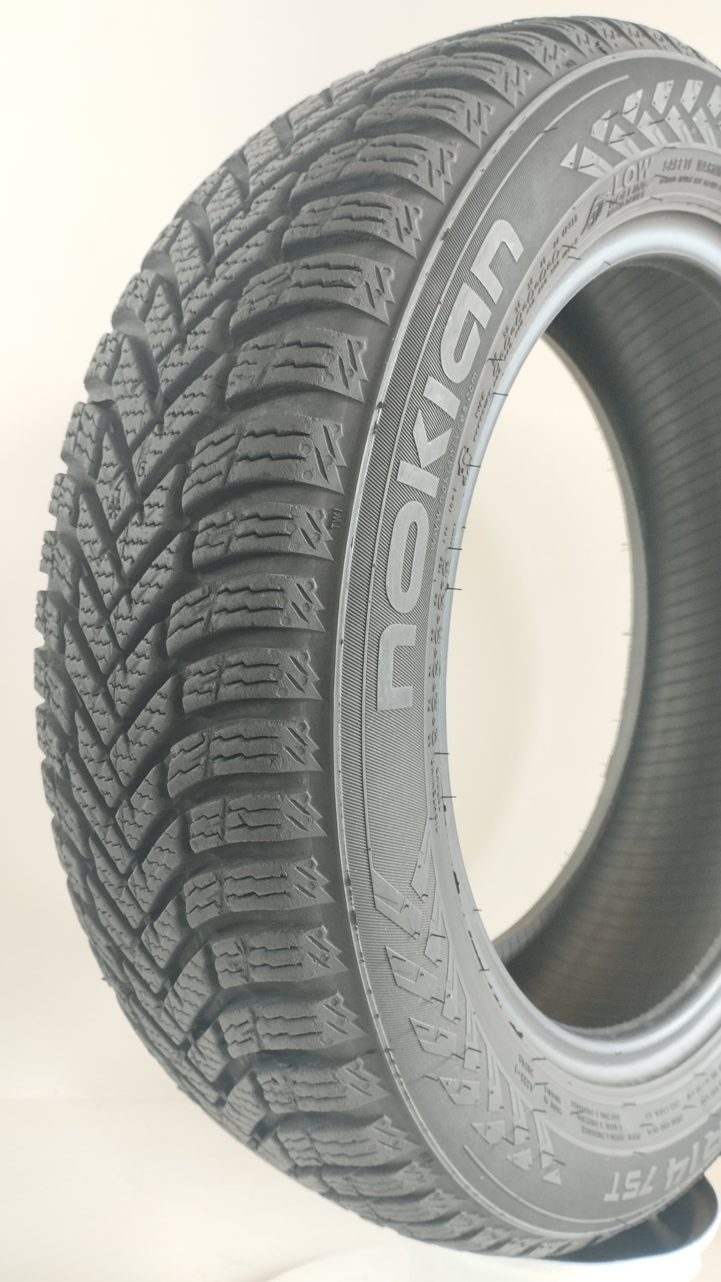 Nokian 155/65 r14 weatherproof art. X210