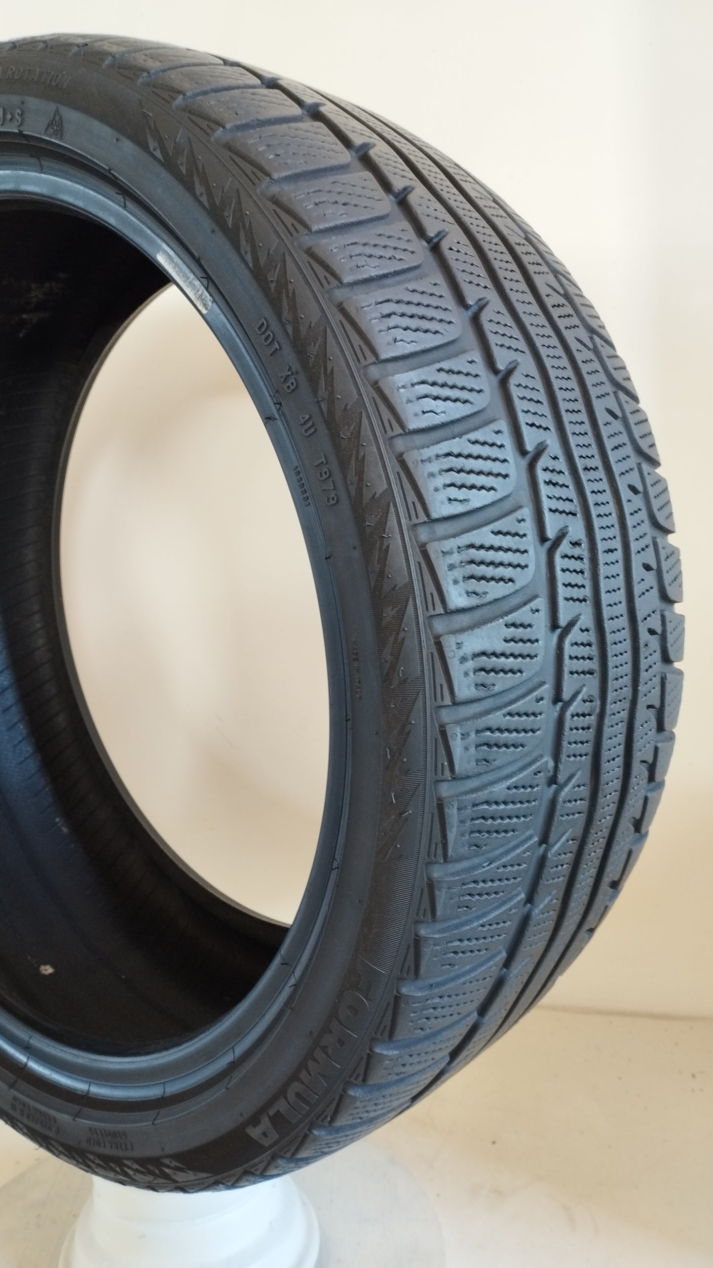 Formula 225/40 r18 winter art. X416