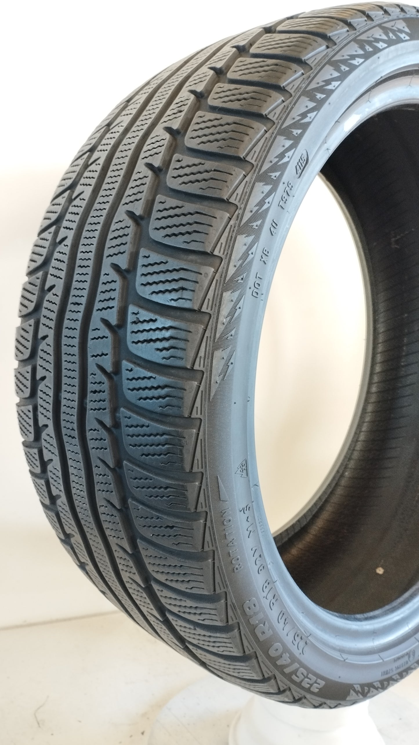 Formula 225/40 r18 winter art. X416