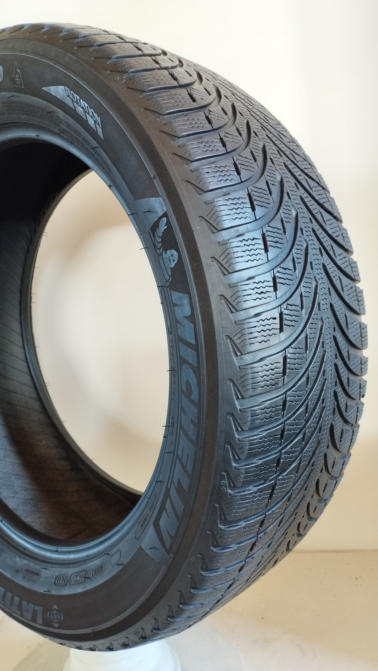 Michelin 235/55 r19 latitude alpin la2 art. X421