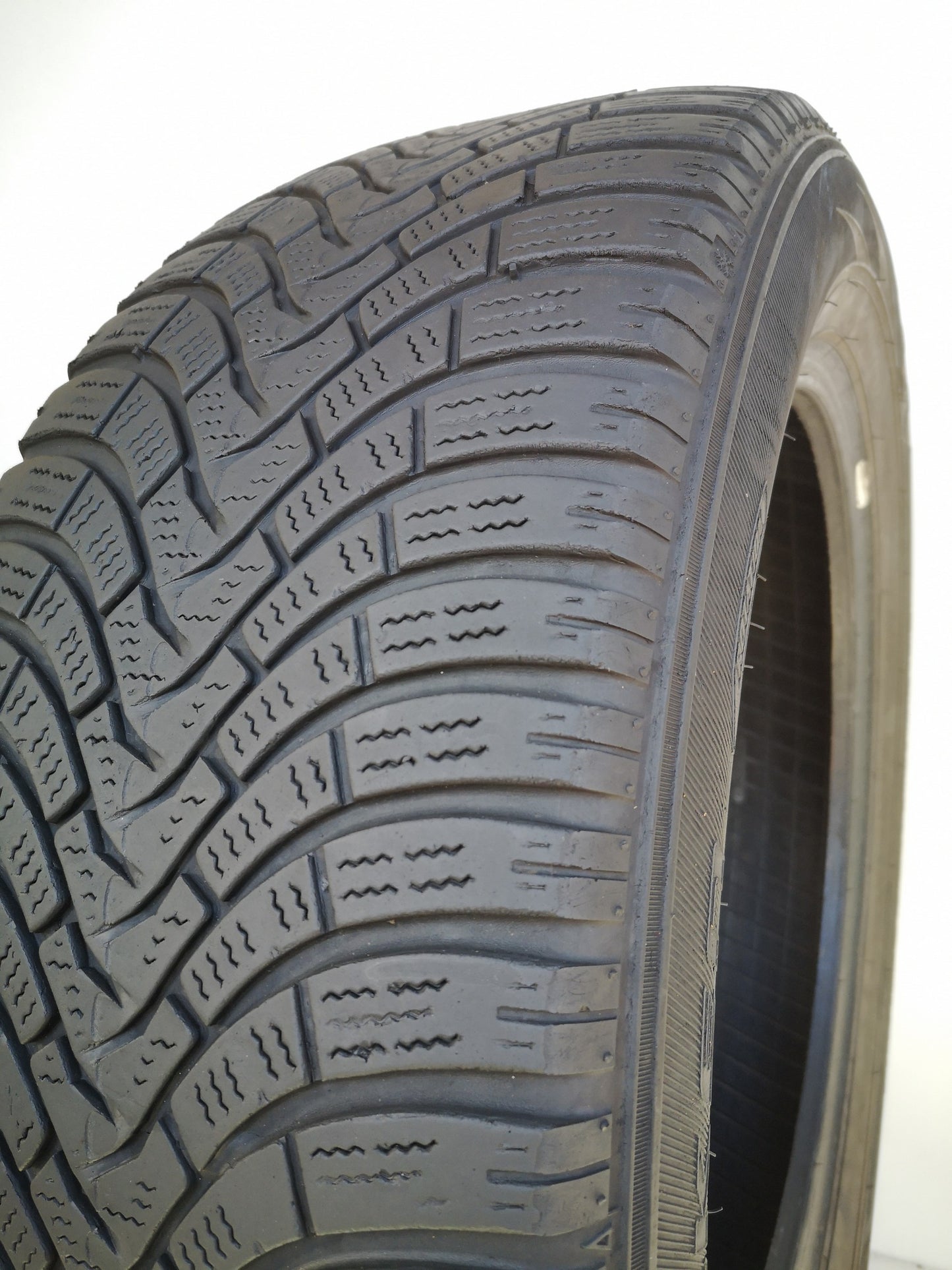 Pneumatici falken 235/55 r18 eurowinter hs 01 art. X60