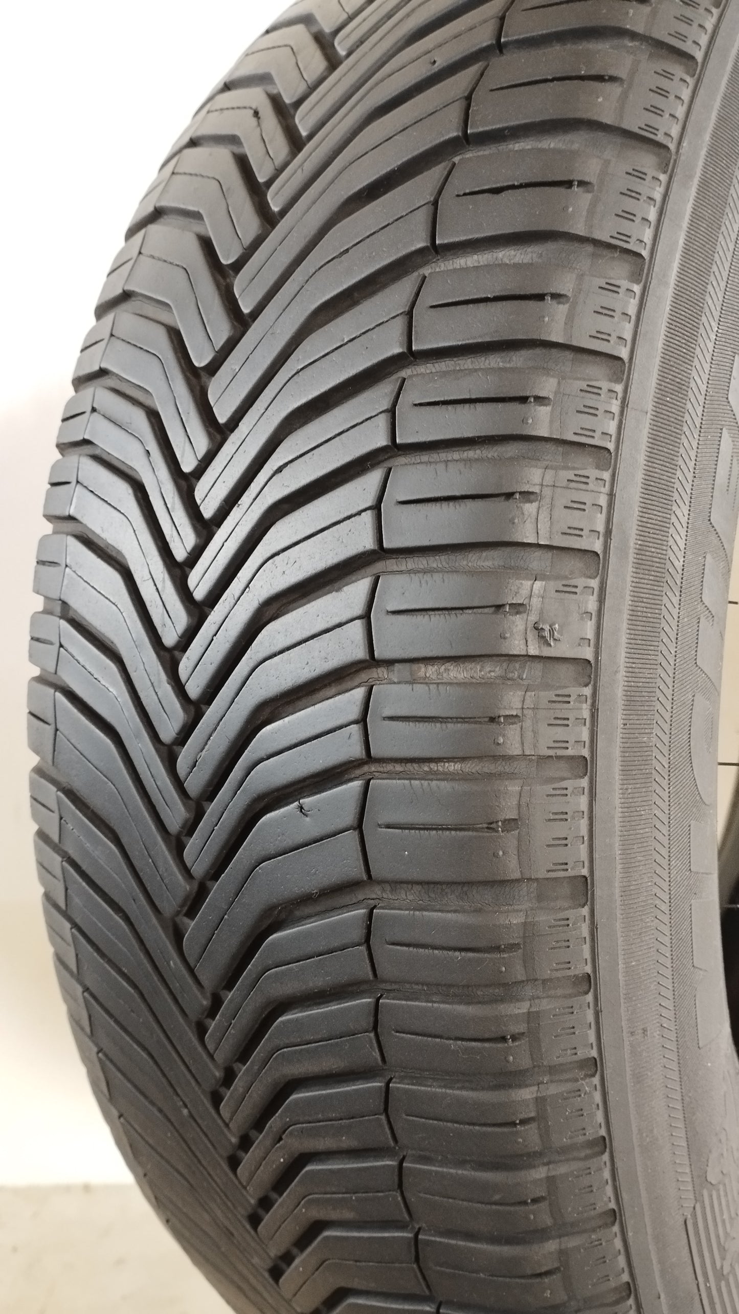 Michelin 215/65 r17 crossclimate art. X6