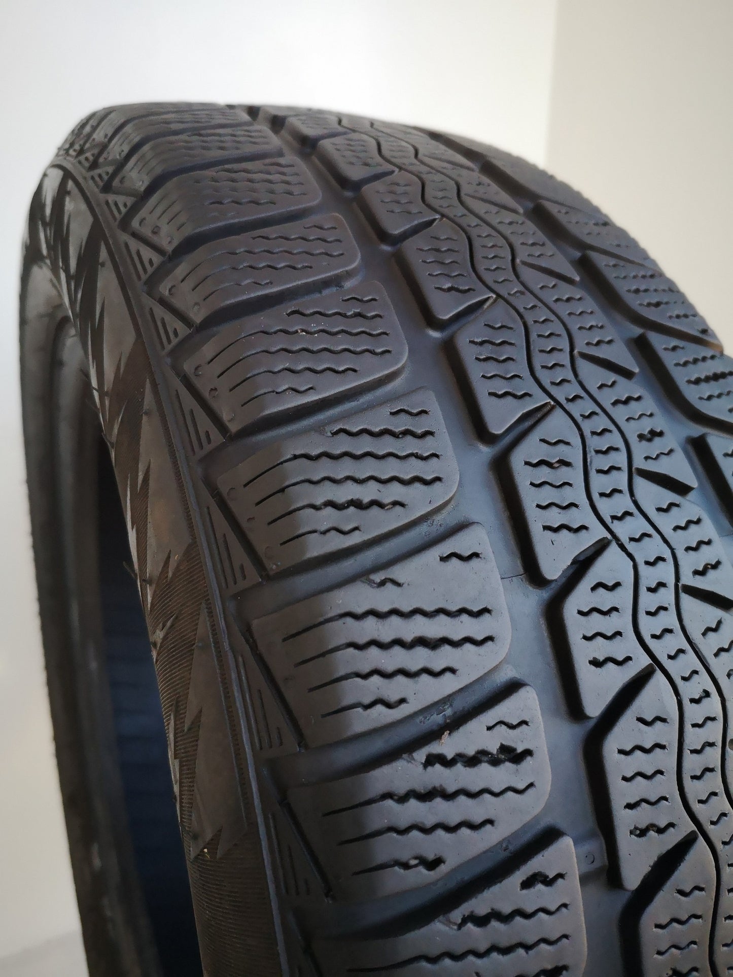 Formula 185/60 r15 winter art. X89