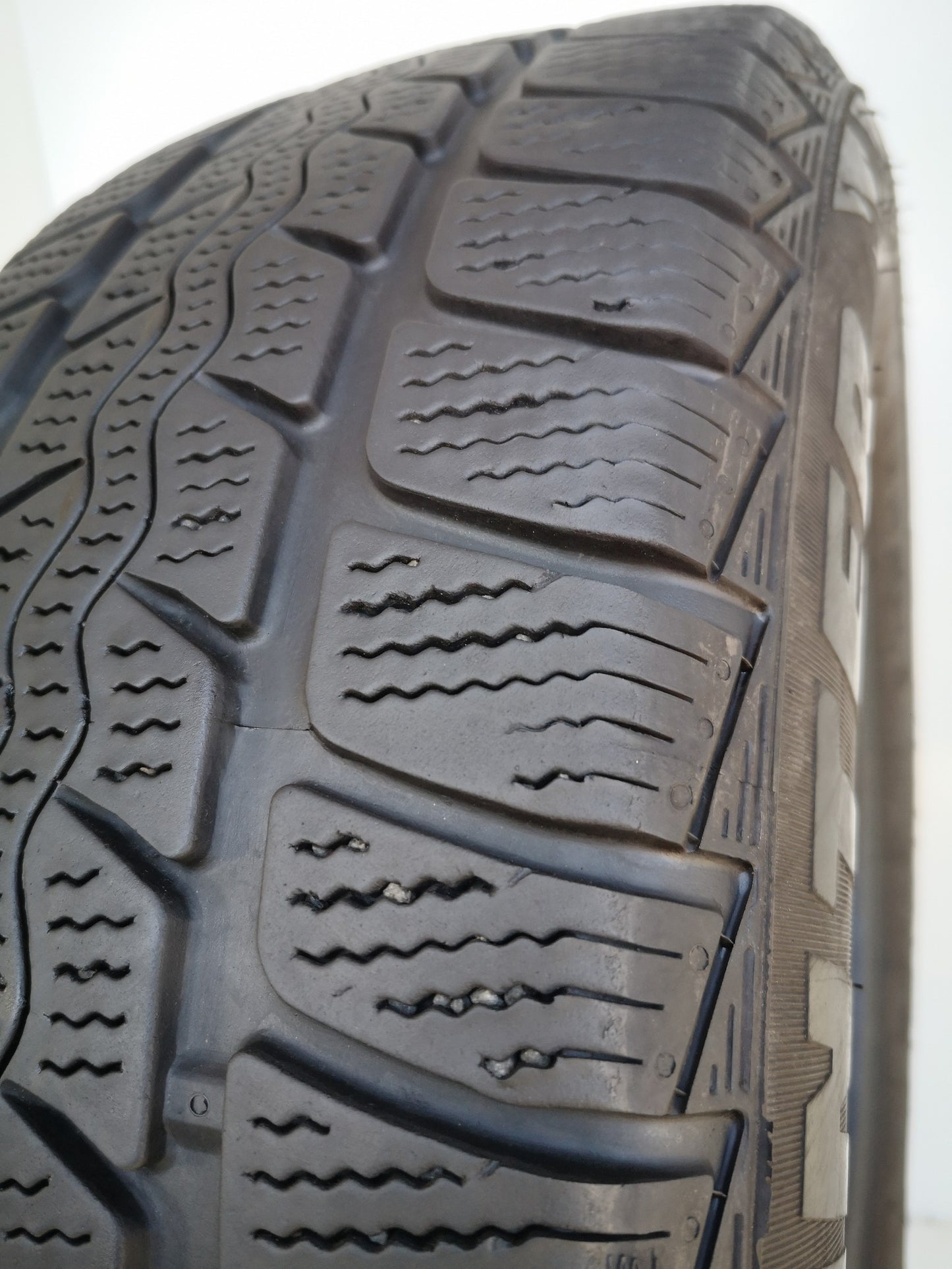 Formula 185/60 r15 winter art. X89
