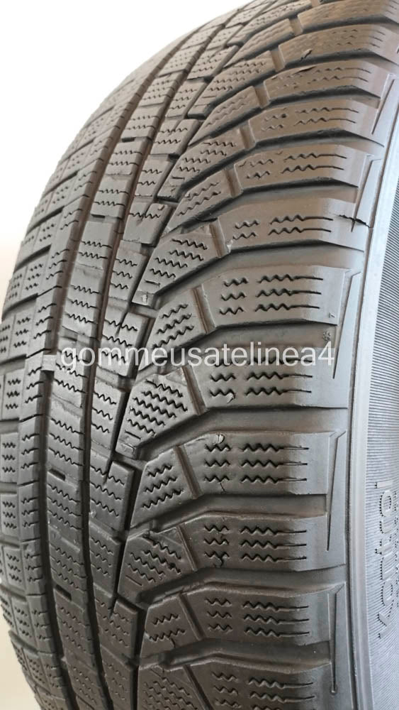 Hankook 215/55 r17 wintericept evo2 art. X939