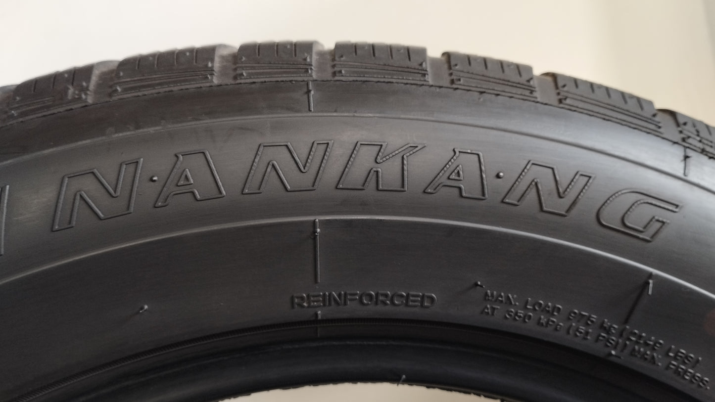 Nankang 235/60 r18 nk snow sv2 rif. X95
