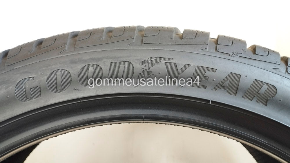 Goodyear 245/40 r19 ultragrip art. X962