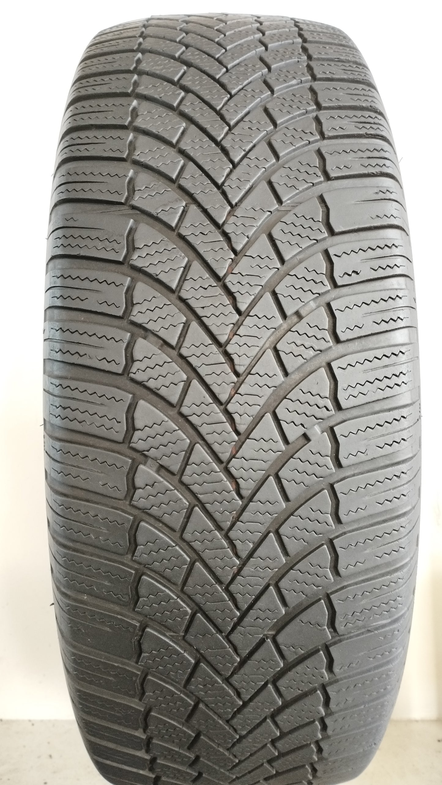 Bridgestone 225/60 r18 lm005 blizzak art. X98