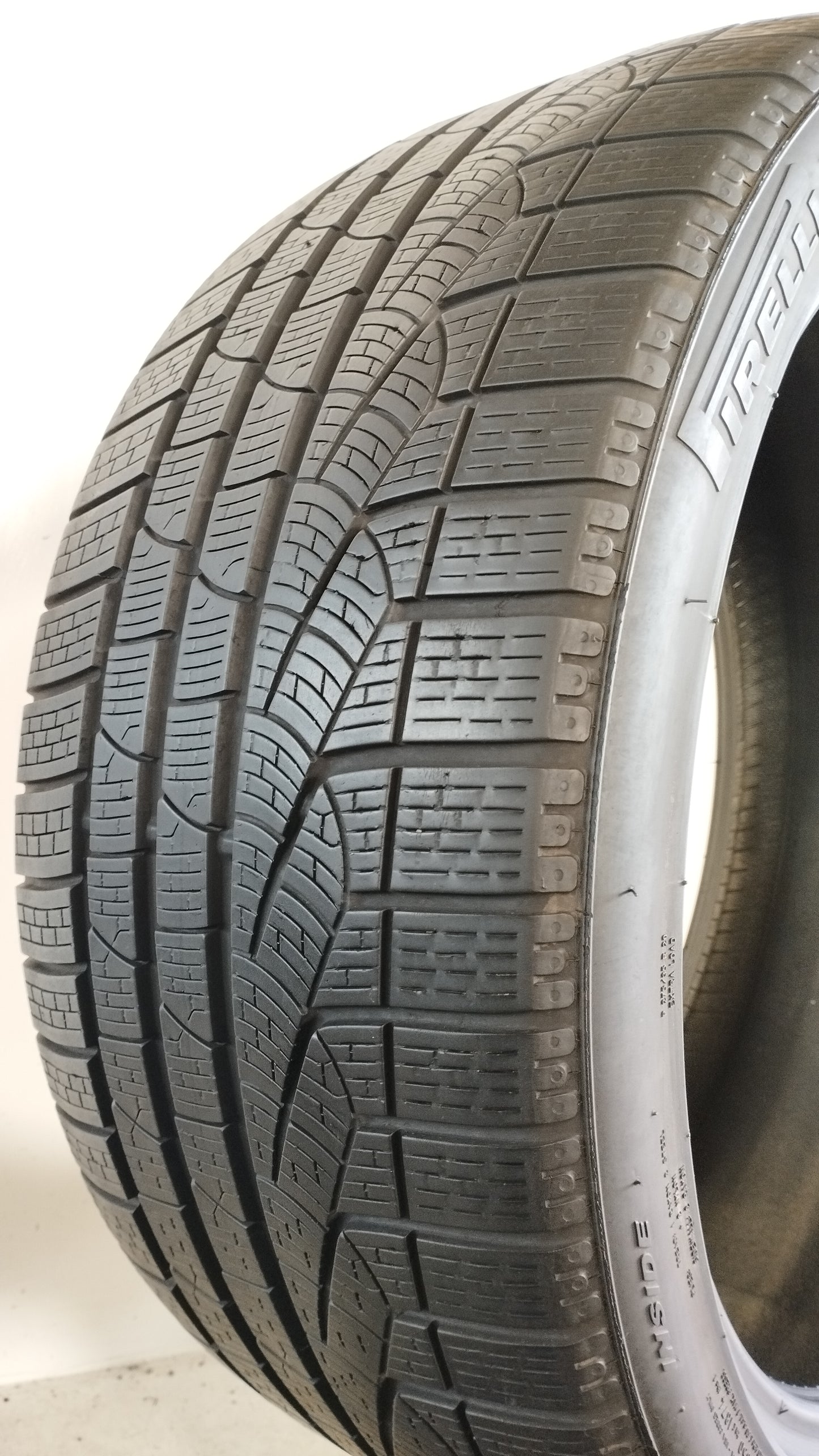 Pirelli 275/35 r20 w240 sottozero 2 art. X99
