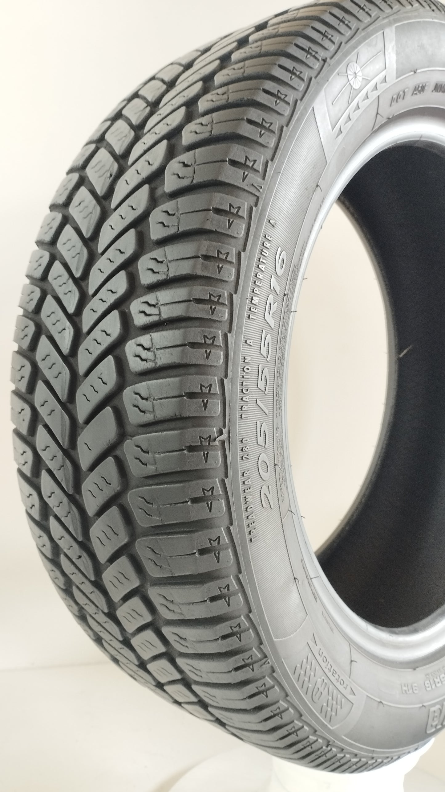 Sava 205/55 r16 adapto hp art. Y184