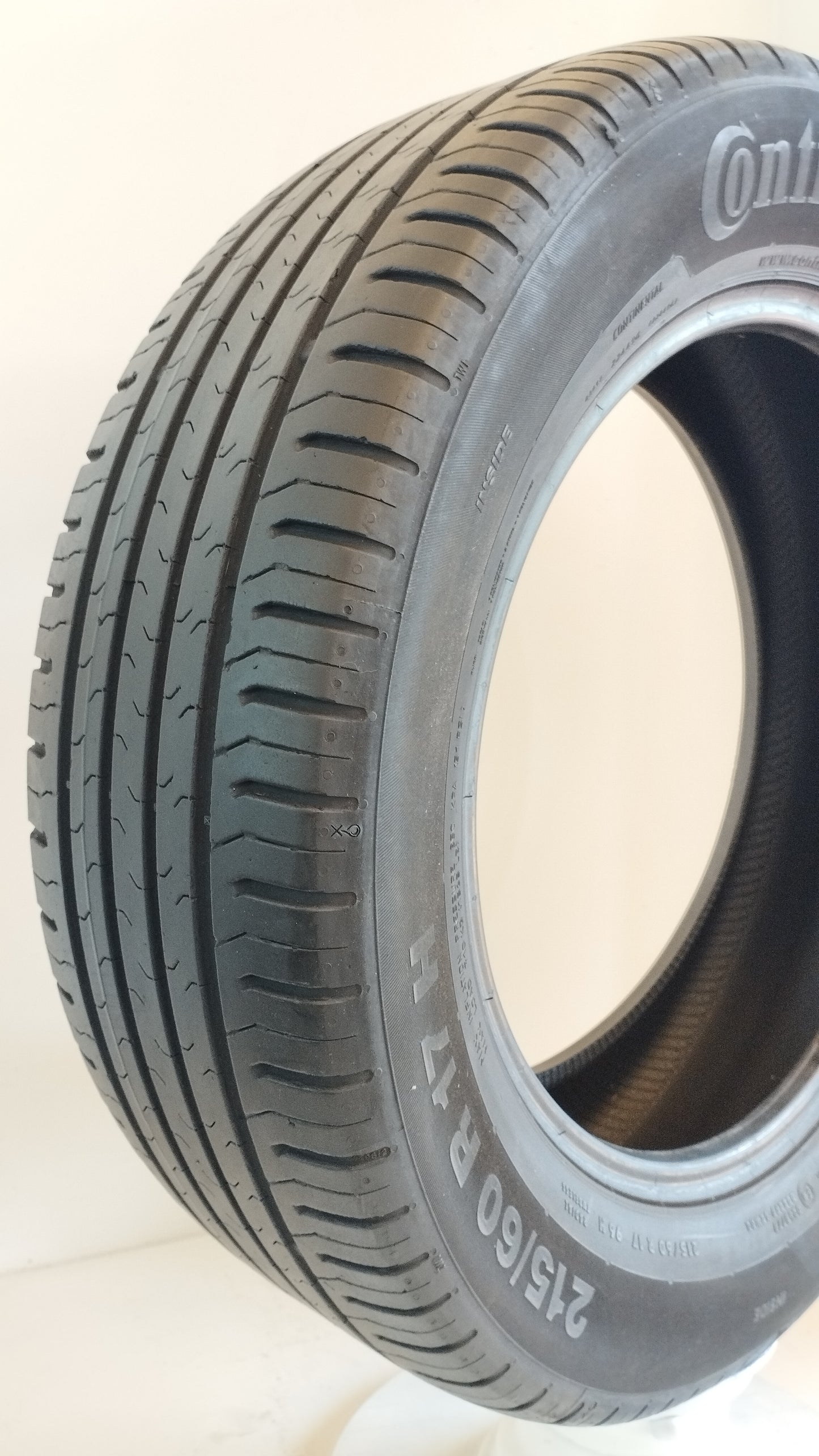 Continental 215/60 r17 contiecocontact 5 art. Y201