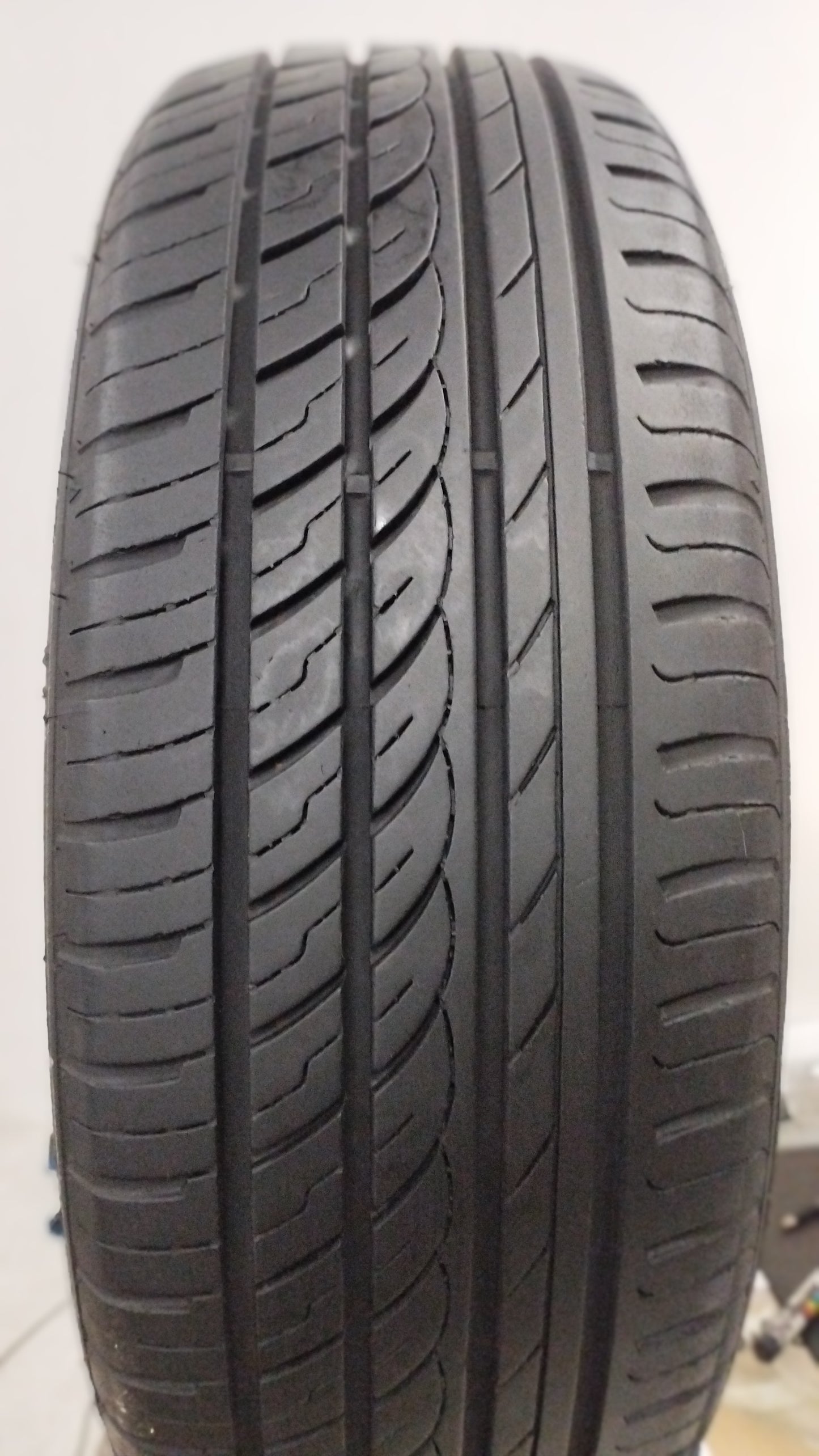 Doublecoin 195/60 r16 dc 99 art. Y386
