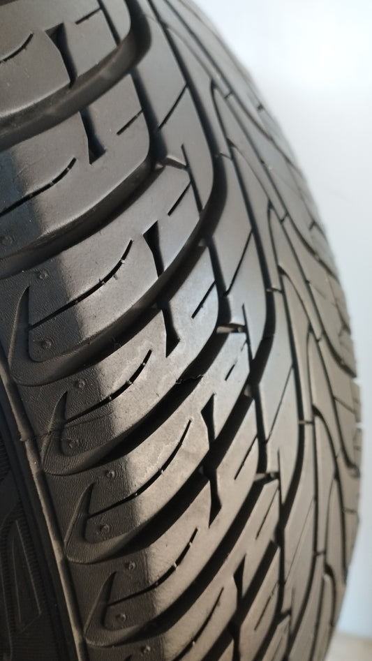 Hankook 225/55 r17 all season ventus st art. Y391