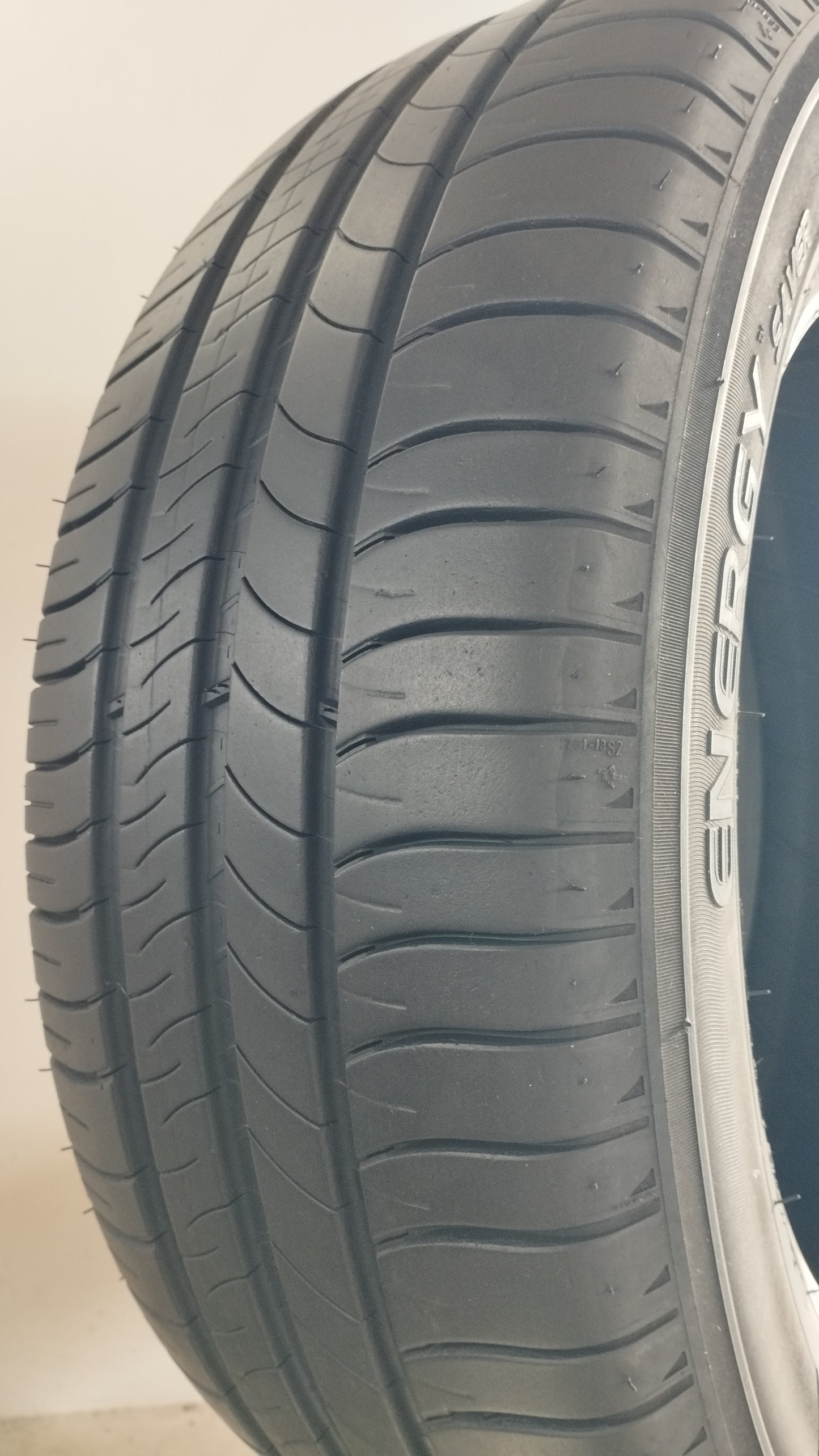 Michelin 215/60 r16 energy saver art. Y47