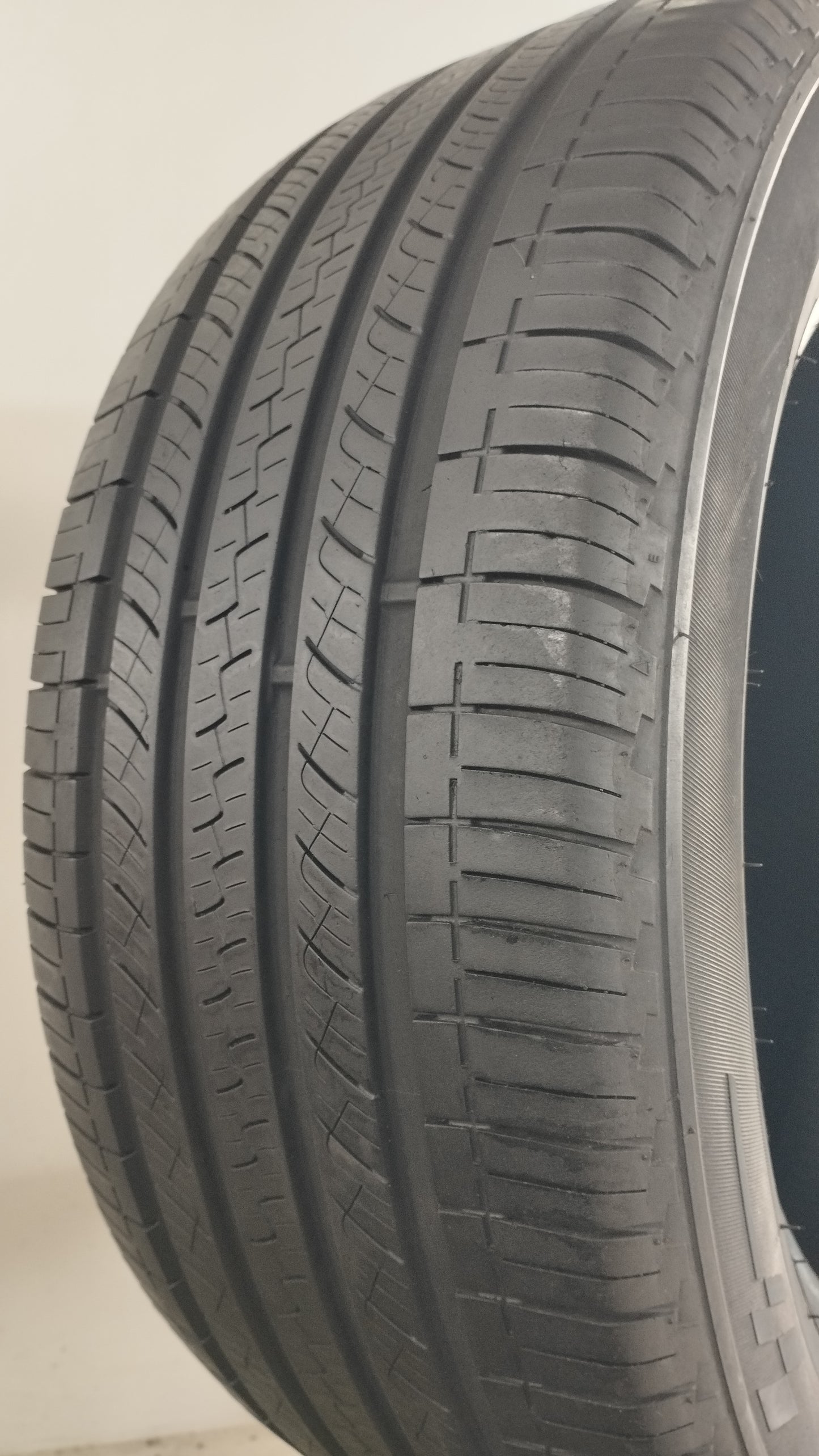 Gt radial 235/55 r17 savero suv art. Y50