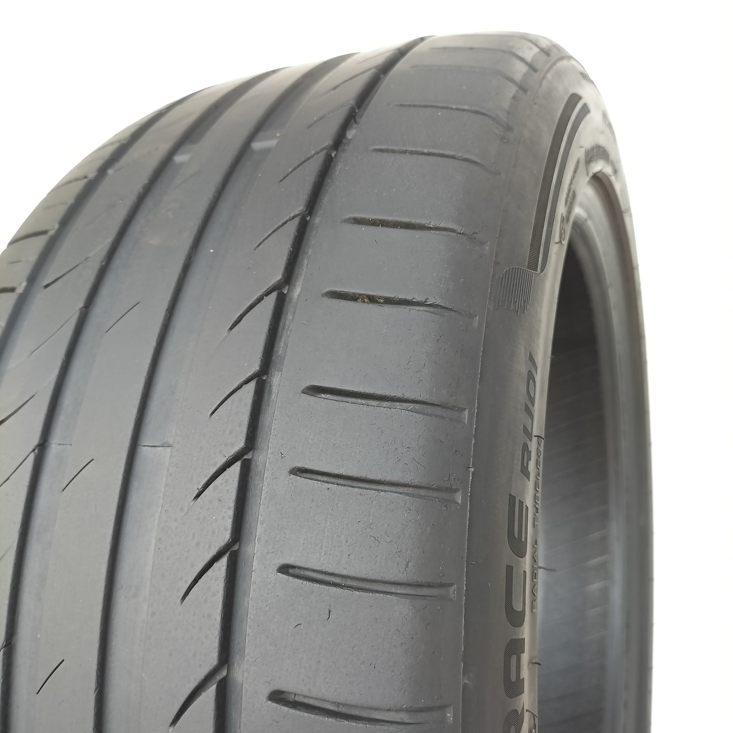Rotalla 245/45 r17 rv01 setula s race art. Y73