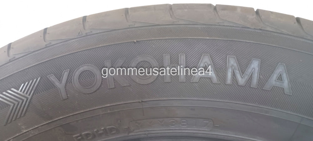 yokohama 225/60 r18 e51 bluearth art. Y843