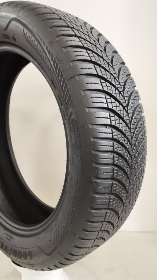 goodyear 195/60 r18 vector 4 season Art. Y9