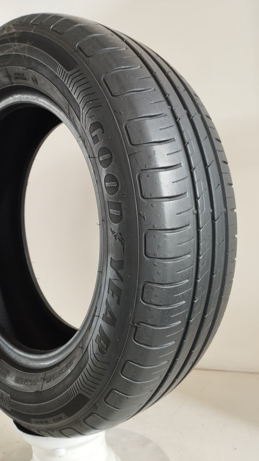 goodyear 185/65 r15 efficientgrip cod.YY393