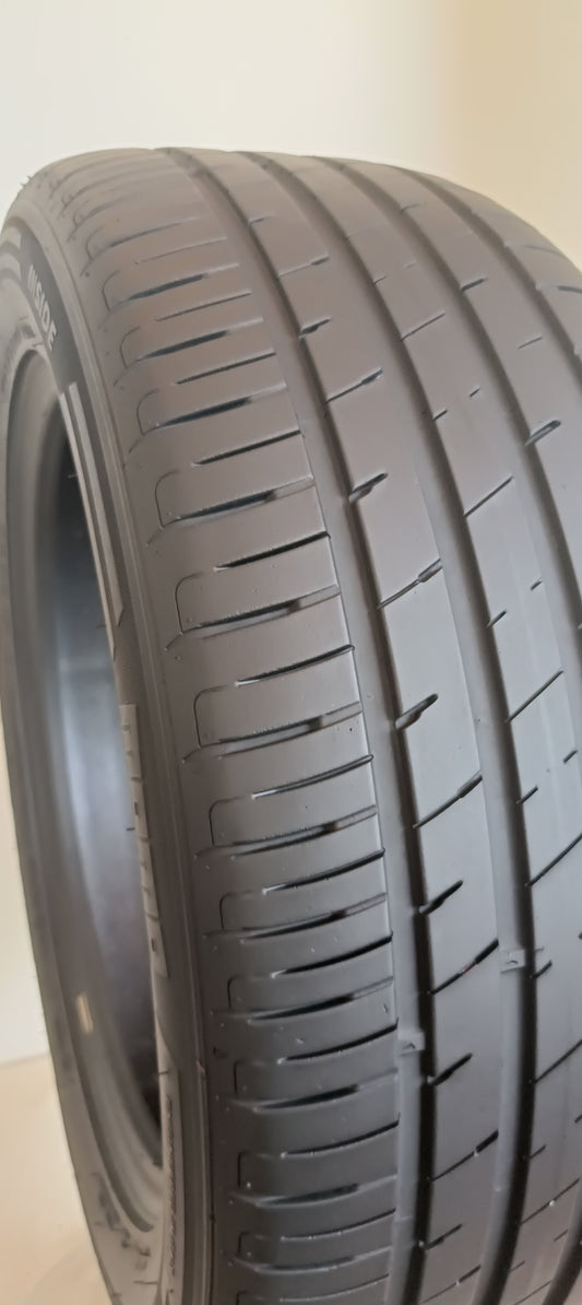 pneumatici usati momo 225/55 r17 toprun m30 europa cod.YY487